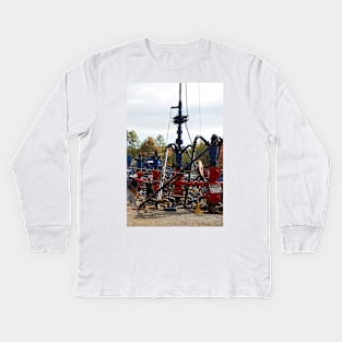 Fracking well heads (C016/8130) Kids Long Sleeve T-Shirt